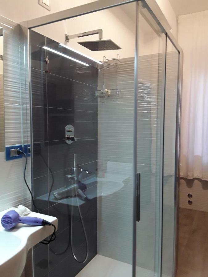 La Riviera Bed & Breakfast มิลาซโซ ภายนอก รูปภาพ